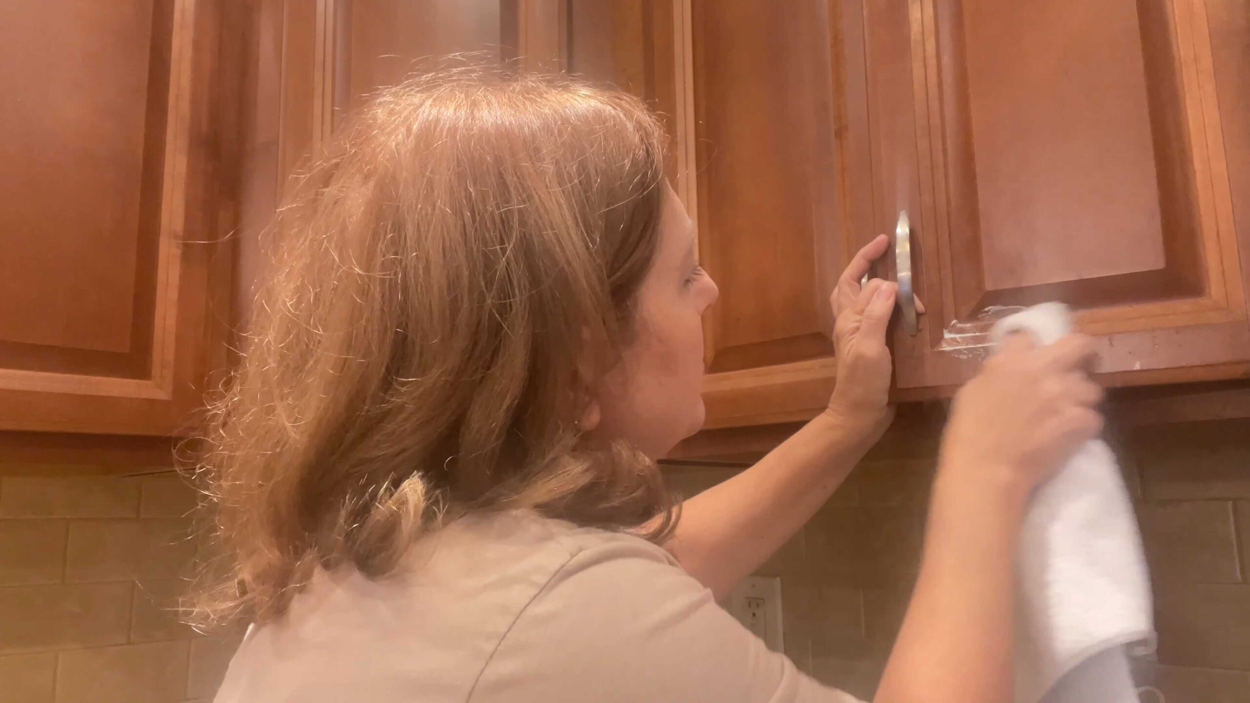 Clean Greasy Cabinets DIY