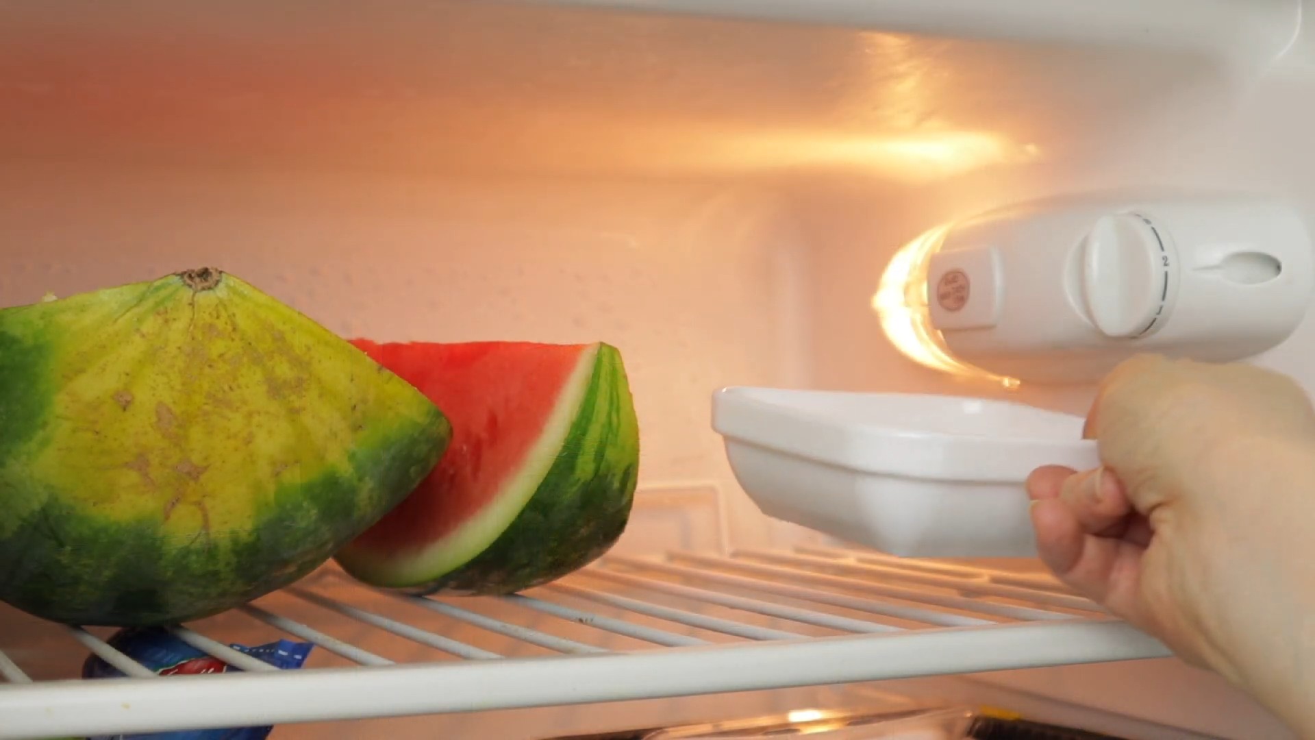 Coffee grounds fridge deodorizer