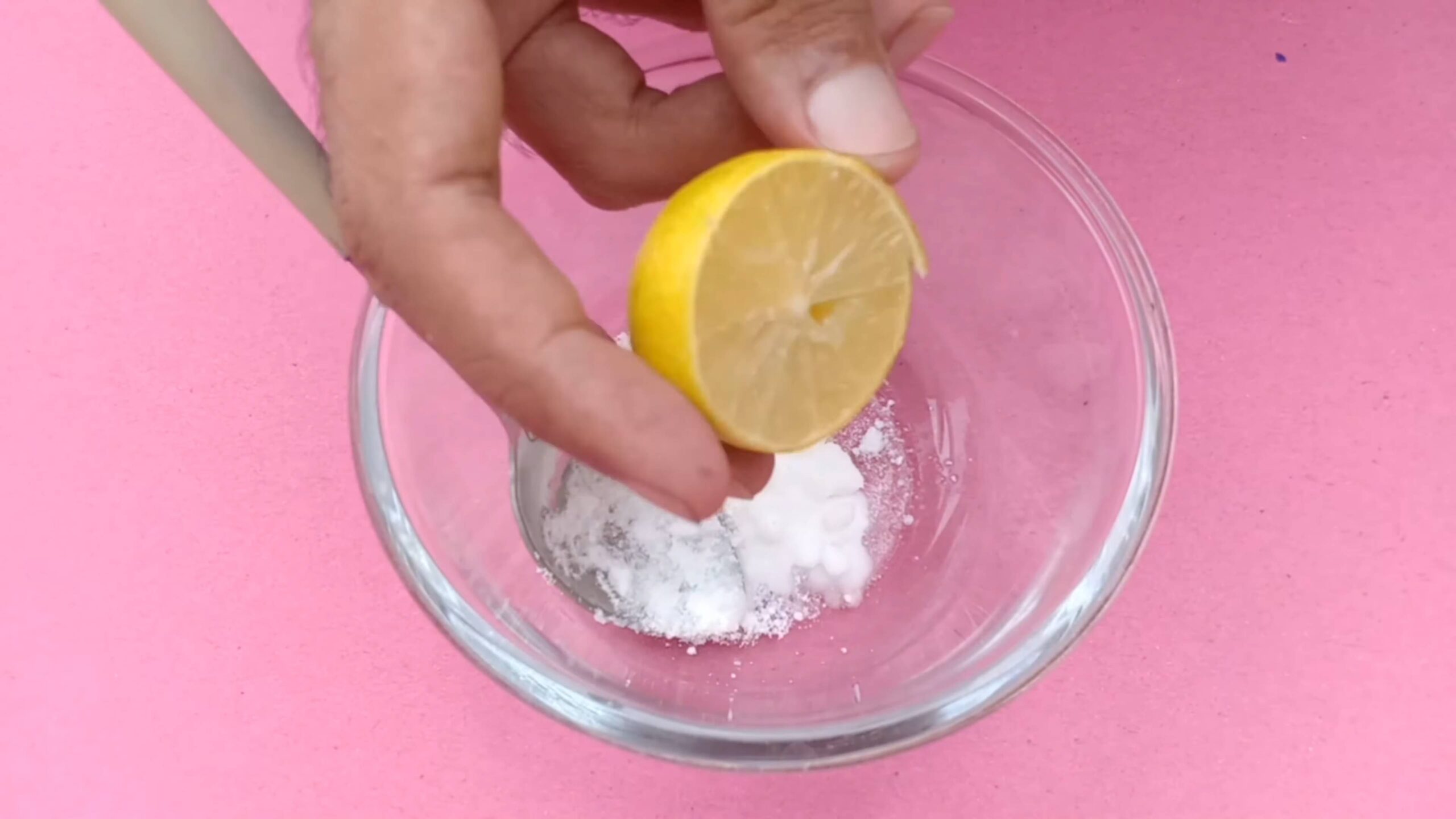 Lipstick stain removal baking soda