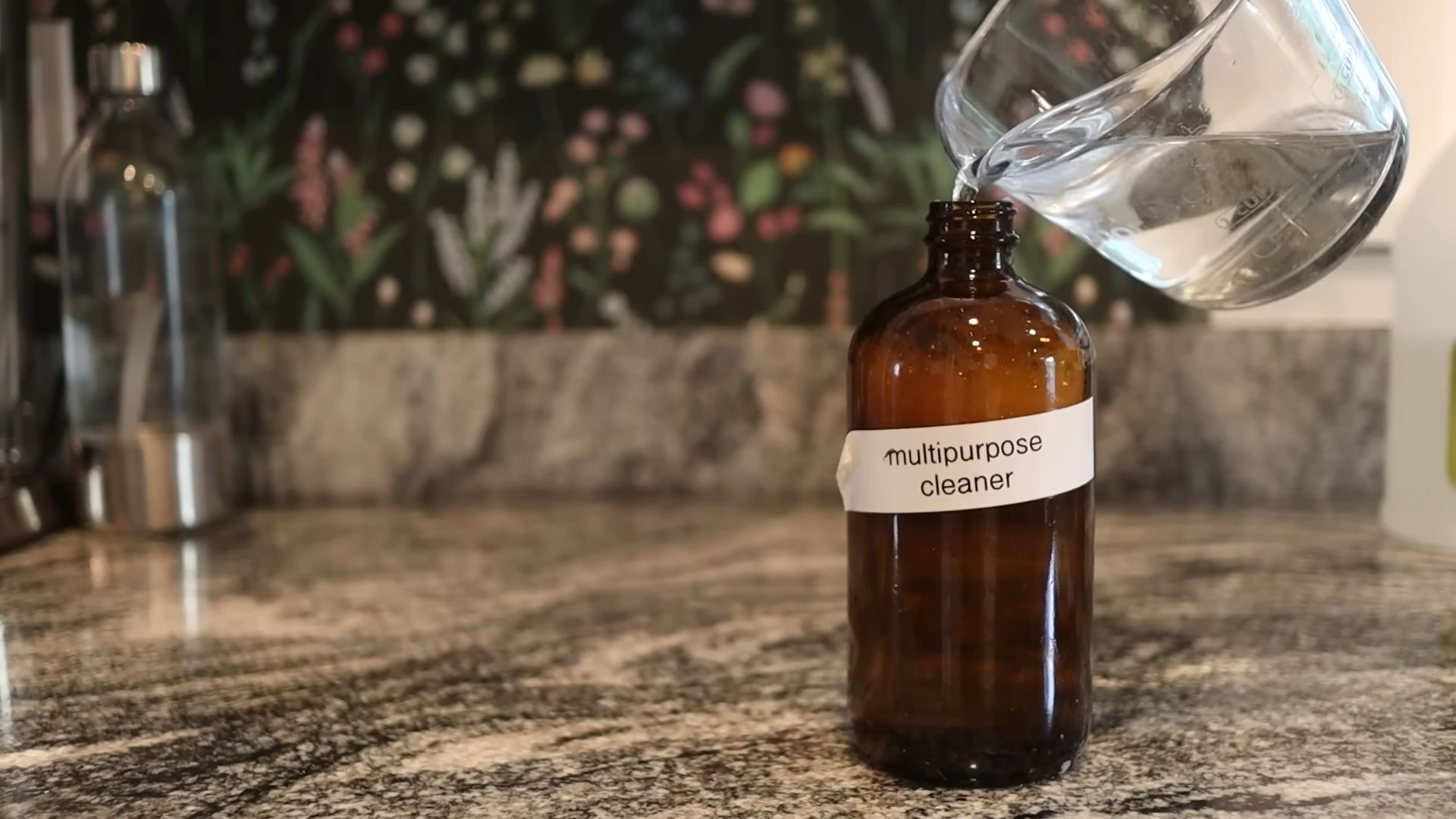 Quick Cleaning Hacks That Work