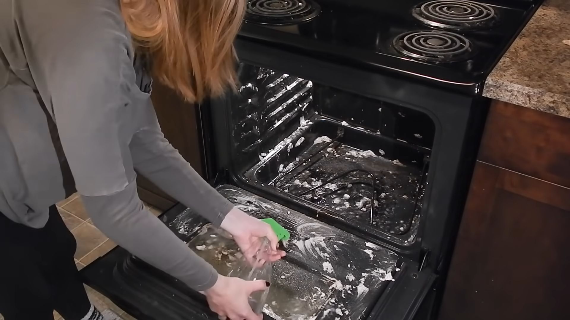 Baking Soda Oven Cleaning