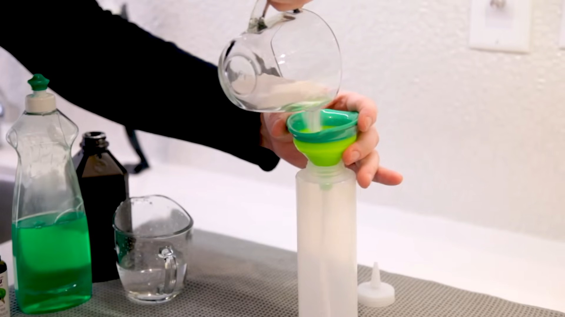 Bathroom cleaning shortcuts